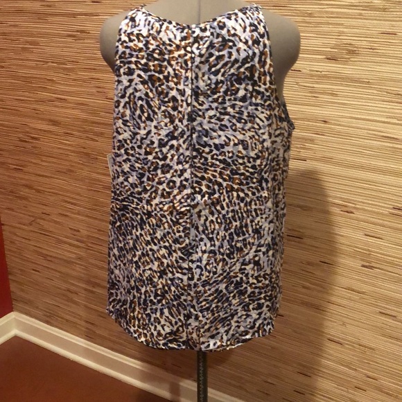 Zac & Rachel Tank - Picture 4 of 7